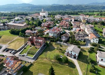 Vista delle montagne - Terreno edificabile Via Dante Alighieri
Snc., Limana - foto 5