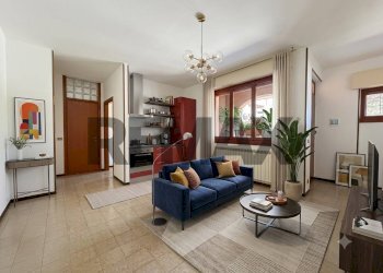 Soggiorno - Bilocale Residenza bosco
 
2, Caprino Bergamasco - foto 1