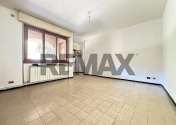 Stanza vuota - Bilocale Residenza bosco
 
2, Caprino Bergamasco - foto 6