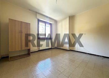 Stanza vuota - Bilocale Residenza bosco
 
2, Caprino Bergamasco - foto 7