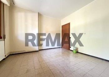 Stanza vuota - Bilocale Residenza bosco
 
2, Caprino Bergamasco - foto 8