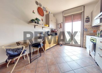 Cucina - Trilocale Via Crosa della Maccarina
 
16, Novi Ligure - foto 9