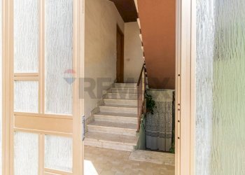 Scale - Three-room apartment Via Peleo Caporossi
 
5, Ischia di Castro - photo 5