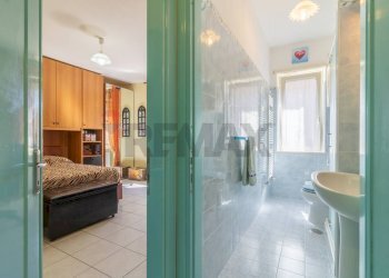 Bagno - Three-room apartment Via Peleo Caporossi
 
5, Ischia di Castro - photo 16