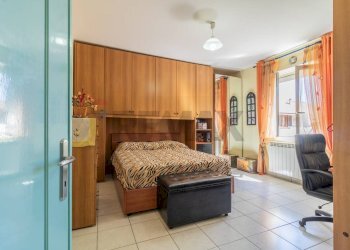 Camera / camera da letto - Three-room apartment Via Peleo Caporossi
 
5, Ischia di Castro - photo 18