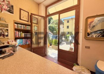 Camera / camera da letto - Attività Commerciale VIA BAGNI CALDI
7, Bagni di Lucca - foto 3