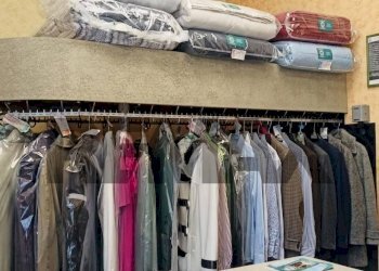 Cabina armadio - Attività Commerciale VIA BAGNI CALDI
7, Bagni di Lucca - foto 8