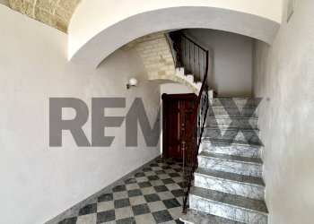 Scale - Attico via cavour
 
76, Sassari - foto 7