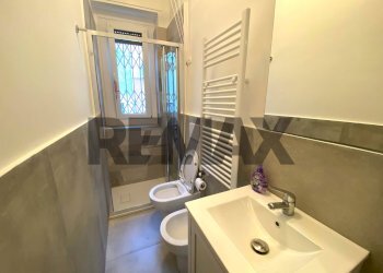 Bagno - Bilocale Via Privata Paolo Paruta
19, Milano - foto 10