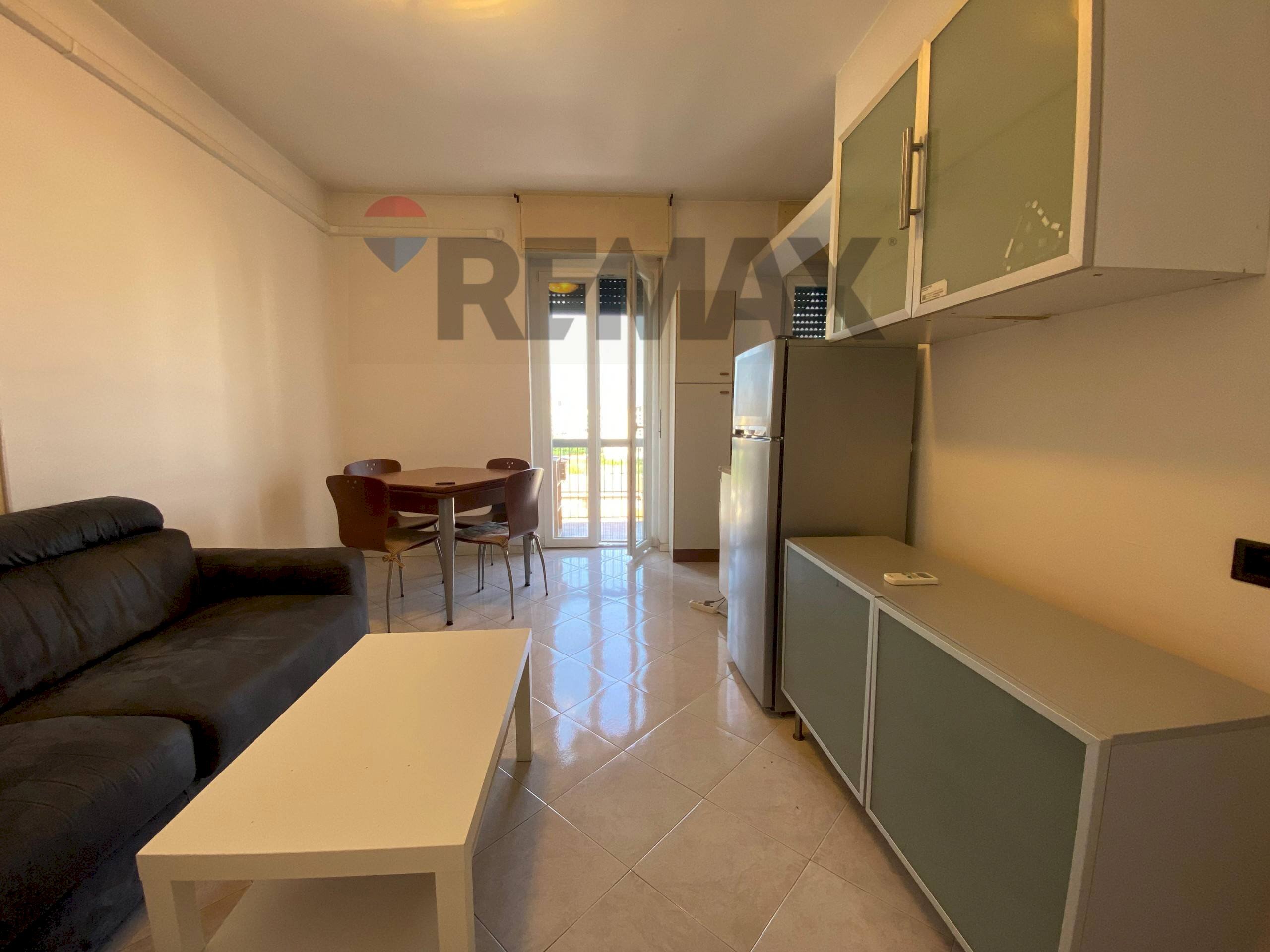 Sala da pranzo - Two-room apartment Via Leonardo Bistolfi
 
12, Milano - photo 1