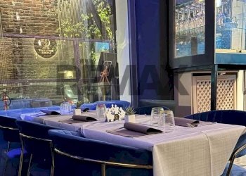Sala da pranzo - Attività Commerciale Via Principe Eugenio
15, Milano - foto 5