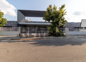 Edificio all\'aperto - Locale Commerciale vie delle Calle
snc, Guidonia Montecelio - foto 19