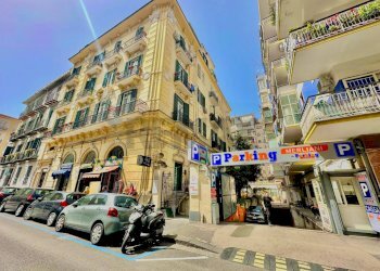 STABILE - Bilocale Via Giovanni Merliani
 
85, Napoli - foto 4