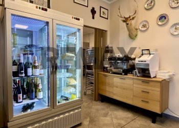Cucina - Locale Commerciale via val d'enza nord
314, Canossa - foto 8
