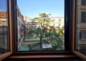 Dettagli - Four-room apartment Via Firenze
15, Roma - photo 2