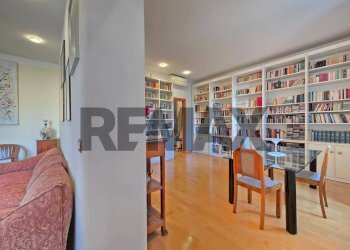 Sala da pranzo - Four-room apartment Via Firenze
15, Roma - photo 6