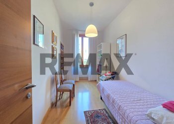 Camera / camera da letto - Four-room apartment Via Firenze
15, Roma - photo 20