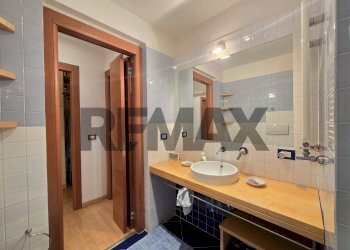 Bagno - Four-room apartment Via Firenze
15, Roma - photo 34