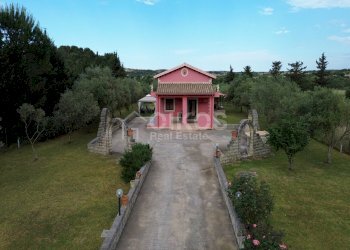 Foto 1 - Villa CONTRADA MANGHISI, Noto - photo 1