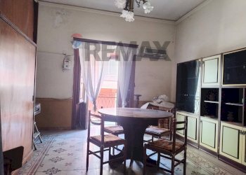 Sala da pranzo - Casa indipendente Via Marco Minghetti
 
25, San Giuseppe Jato - foto 4