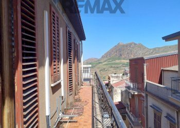 Balcone - Casa indipendente Via Marco Minghetti
 
25, San Giuseppe Jato - foto 42