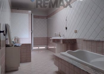 Bagno - Casa indipendente Via Marco Minghetti
 
25, San Giuseppe Jato - foto 47