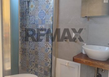Bagno - Independent house Via Della Cera
 
1, Palermo - photo 5