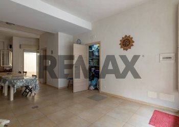 Sala da pranzo - Casa indipendente Via Domicolo
 
19A, Vittoria - foto 10