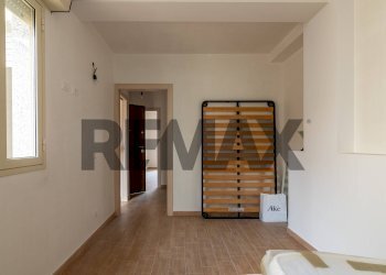 Stanza vuota - Casa indipendente Via Domicolo
 
19A, Vittoria - foto 22