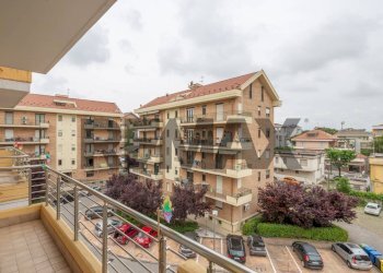 Balcone - Three-room apartment VIA GISSI
 
14, Chieti - photo 17
