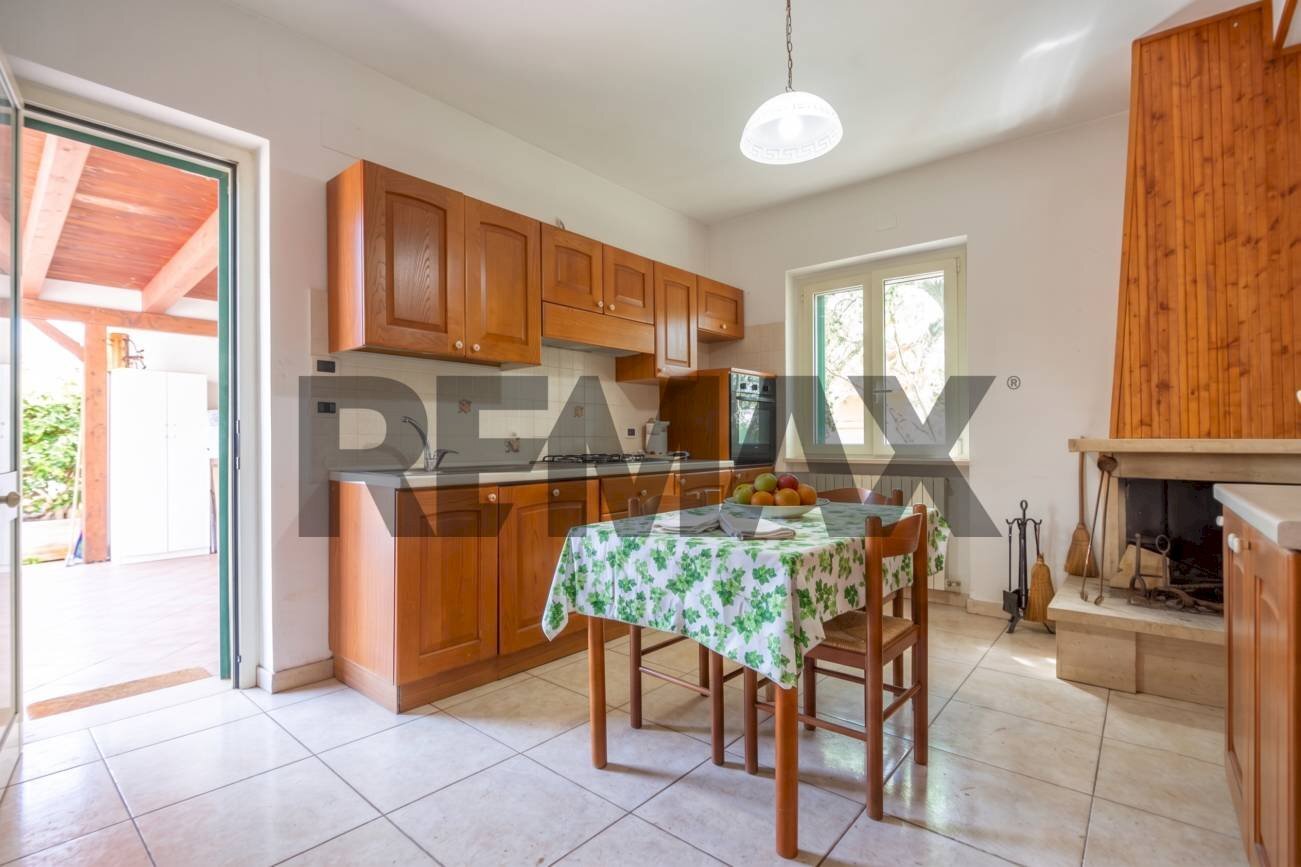 Cucina - Independent house VIA DEI FIORI
18, Manoppello - photo 2
