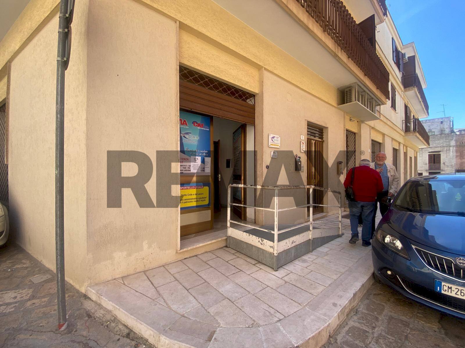 Edificio all\'aperto - Appartamento Via Malta
11, Matino - foto 3