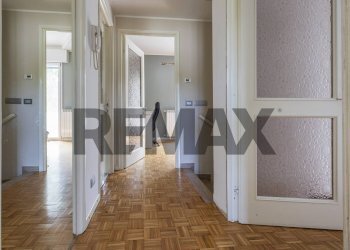 Hall / corridoio - Casa semi indipendente Via Attilio Agosti
18, Legnano - foto 13