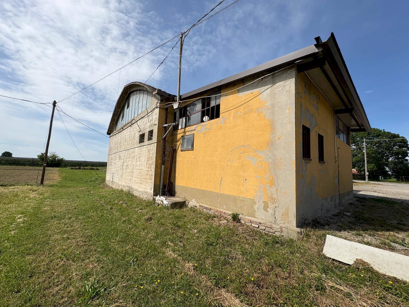 Foto 3 - Commercial Premises Via per Riolo
19/A, Castelfranco Emilia - photo 3