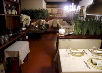 Sala da pranzo - Commercial Premises VIA DE RUBEIS
10/12, Cividale del Friuli - photo 26
