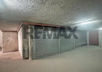Parcheggio - Box via Salvatore Bono
8, Palermo - photo 2