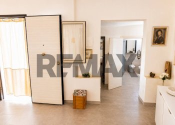 Hall / corridoio - Independent house via Blandano
 
6, Erice - photo 8