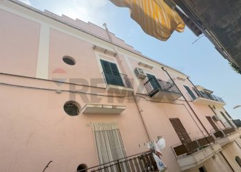 Edificio all\'aperto - Semi-detached house via Giuseppe Garibaldi
 
49, San Cipirello - photo 3