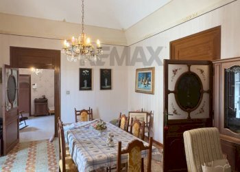 Sala da pranzo - Semi-detached house via Giuseppe Garibaldi
 
49, San Cipirello - photo 21