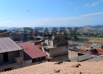 Edificio all\'aperto - Semi-detached house via Giuseppe Garibaldi
 
49, San Cipirello - photo 41