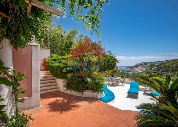 Terrazzo - Villa Via Giancos
 
snc, Ponza - photo 2