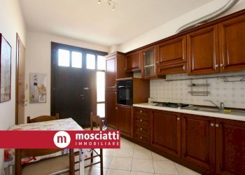 Foto 2 - Four-room apartment Vicolo Orti
 
7, Matelica - photo 2