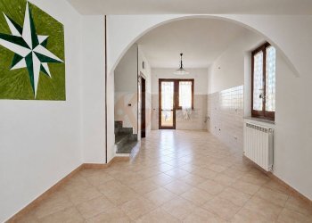 Foto 4 - Villa a Schiera Via Del Lentischio
 
19e, Porto Torres - foto 4