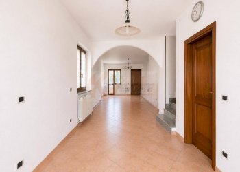 Foto 5 - Villa a Schiera Via Del Lentischio
 
19e, Porto Torres - foto 5
