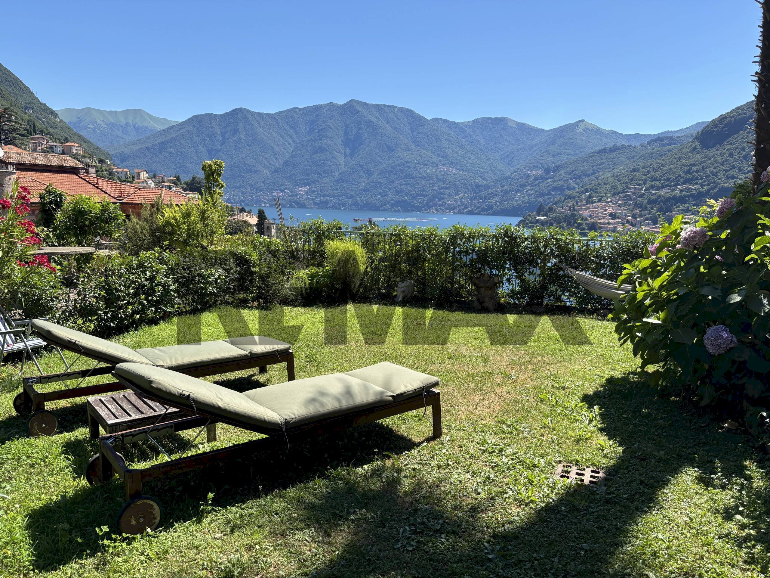 Vista delle montagne - Casa semi indipendente Via ai Crotti
 
5, Moltrasio - foto 1