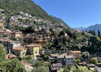 Vista delle montagne - Semi-detached house Via ai Crotti
 
5, Moltrasio - photo 27