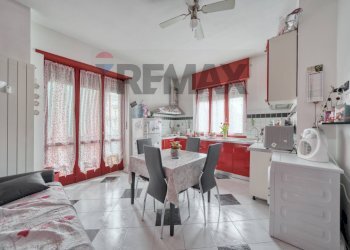 Sala da pranzo - Two-room apartment Via Palestrina
37, Torino - photo 2