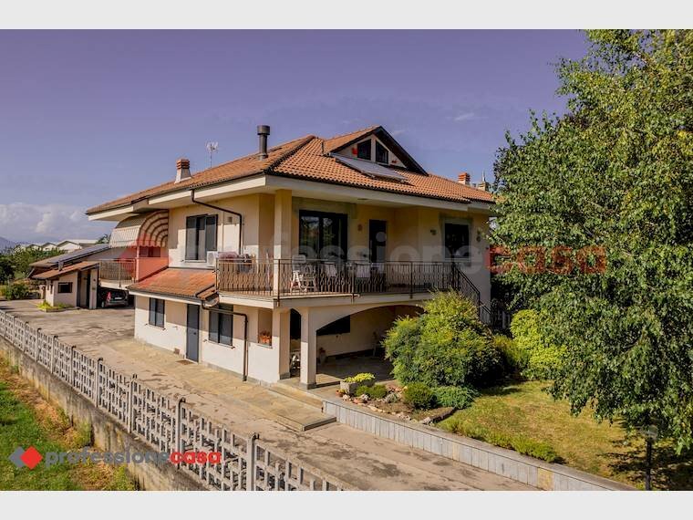 Appartamento via vigone, 49, Cavour - foto 1