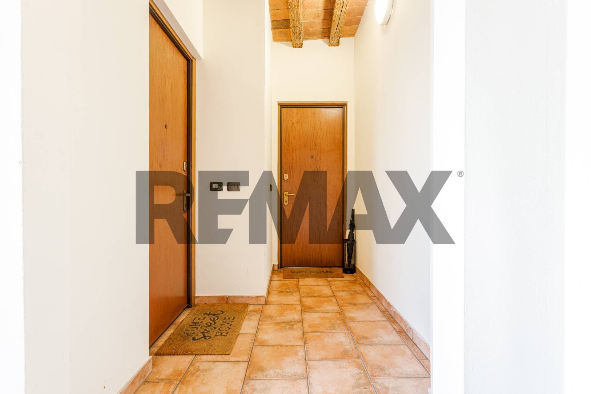 Hall / corridoio - Bilocale Via Roma
232, Piacenza - foto 3