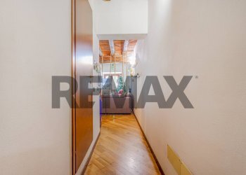 Hall / corridoio - Bilocale Via Roma
232, Piacenza - foto 4